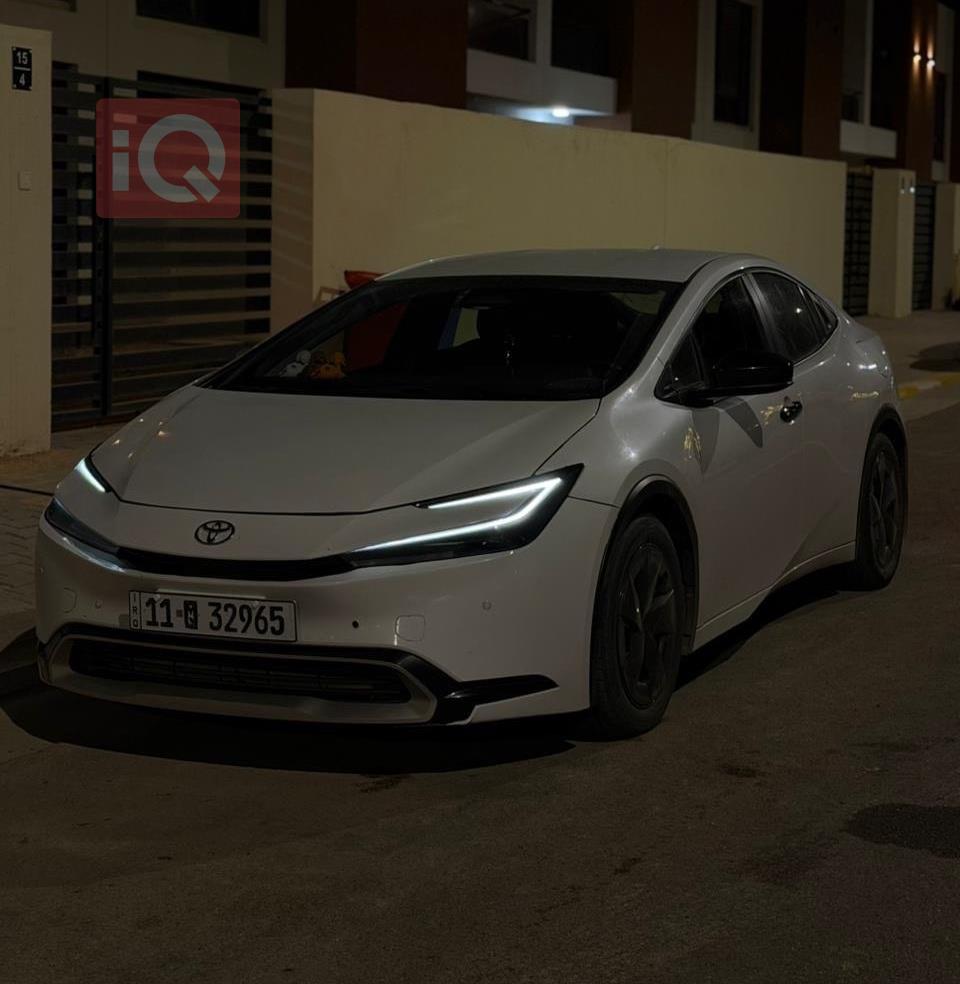 تويوتا بريوس